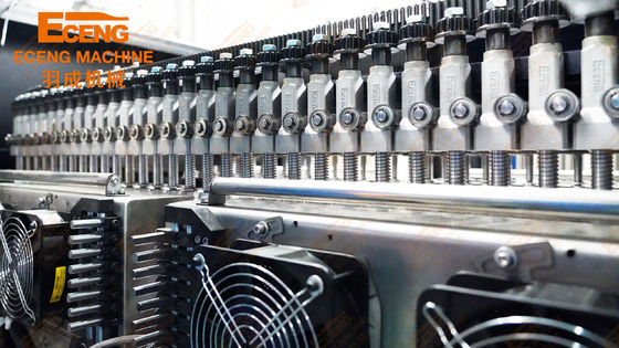 Αυτόματη ενιαία φόρμα γραμμικό 2500BPH μηχανών σχηματοποίησης χτυπήματος μπουκαλιών της PET