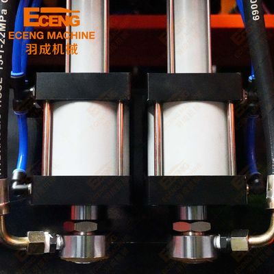 Ημι αυτόματη Pet μηχανή 50HZ 3PHASE σχηματοποίησης χτυπήματος μπουκαλιών 700 κλ 5000 μιλ.