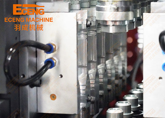Μηχανή ψεκασμού μπουκαλιών αναψυκτικών K4 Molding 10000BPH 380V