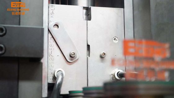 J4 4 Σωλήνες Stretch Blow Molding Machine Ενισχύστε την παραγωγή βάζων τροφίμων