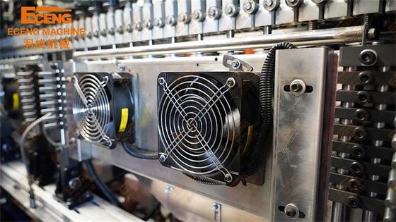 Μηχανή κατασκευής μπουκαλιών πετρελαίου Eceng K5L4 1L-5L 3000-4000BPH