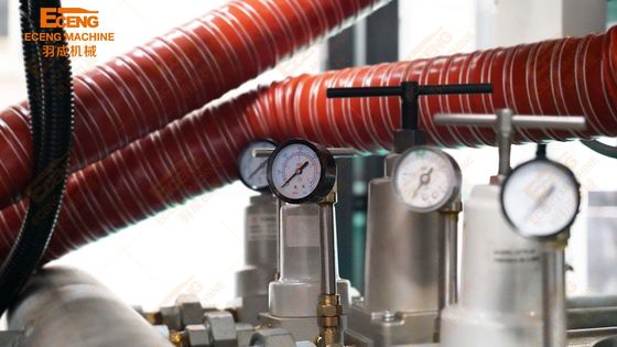 φυσώντας ενέργεια μηχανών 220V μπουκαλιών της PET τεντωμάτων 3L 5L 10L - αποταμίευση