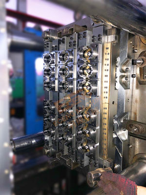 Eceng 18 πλαστική φόρμα εγχύσεων φορμών S136 μπουκαλιών της PET κοιλοτήτων