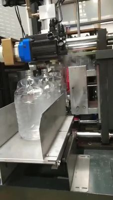 380V 20 Ltr βάζο νερού που κατασκευάζει τη μηχανή 400BPH την αυτόματη σχηματοποίηση χτυπήματος της PET