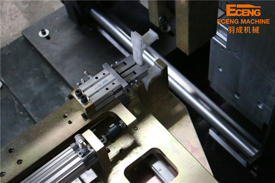 KB1 PET ενέργεια μηχανών 6000KG σχηματοποίησης χτυπήματος μπουκαλιών 5 γαλονιού - αποταμίευση
