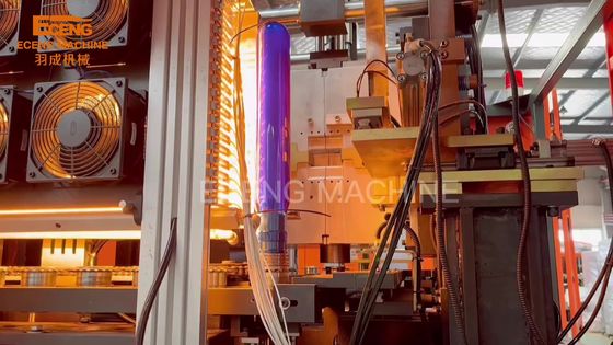 300bph αυτόματη μηχανή 5.2*2.0*2.0m σχηματοποίησης χτυπήματος της PET 5 γαλονιού